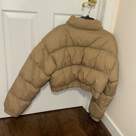 Cropped Jacket - Picture 2 of 3